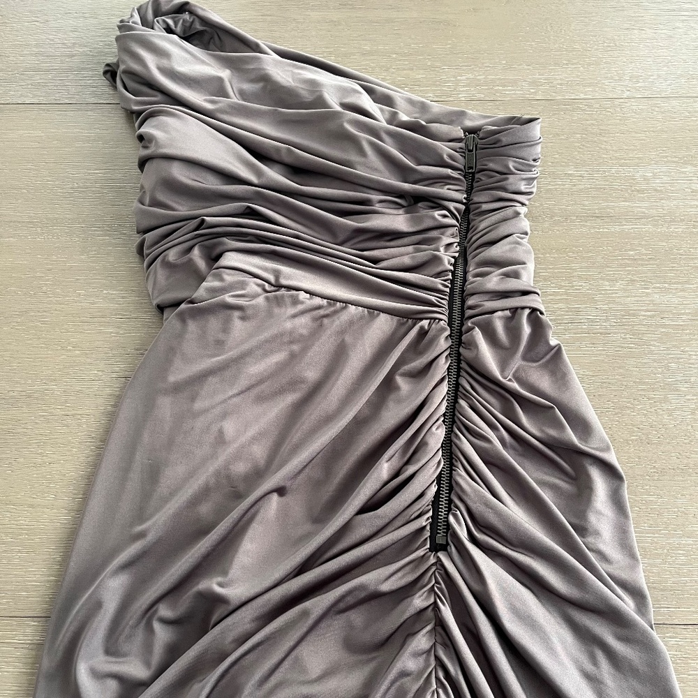 Shoulder Ruched Dress - Picture 3 of 12